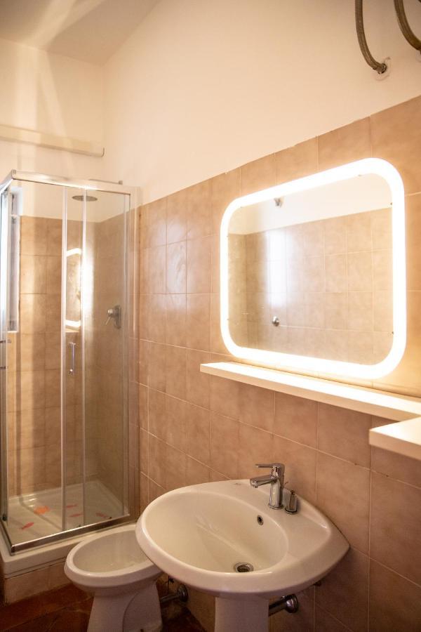 Appartement Unique Gem In Piazza Duomo à Florence Extérieur photo